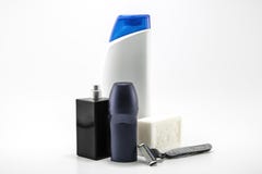 Scheerapparaat, zeep, shampoo, deodorant, roomreeks royalty-vrije stock foto's Scheerapparaat, zeep, shampoo, deodorant, roomreeks royalty-vrije stock foto's