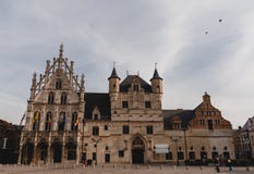 schöne Architektur von mechelen Rathaus, Belgien stockbilder schöne Architektur von mechelen Rathaus, Belgien stockbilder