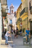 Schöne zentrale Fußgängerstraße in Havana lizenzfreie stockfotografie Schöne zentrale Fußgängerstraße in Havana lizenzfreie stockfotografie
