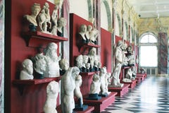 Sculptures dans le musée photographie stock Sculptures dans le musée photographie stock