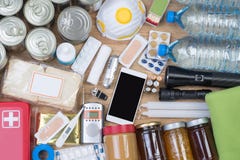 Se opone útil en situaciones de emergencia tales como desastres naturales fotografía de archivo libre de regalías Se opone útil en situaciones de emergencia tales como desastres naturales fotografía de archivo libre de regalías