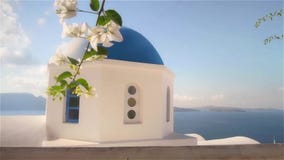Seguimento ao lado da abóbada azul da igreja video estoque Seguimento ao lado da abóbada azul da igreja video estoque