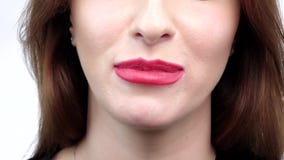 Seksowny kobiety łasowania banan, odizolowywający na bielu zdjęcie wideo Seksowny kobiety łasowania banan, odizolowywający na bielu zdjęcie wideo