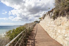Sendero, Cami de Ronda cerca del mar Mediterráneo fotografía de archivo Sendero, Cami de Ronda cerca del mar Mediterráneo fotografía de archivo