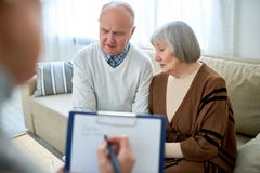 Senior Couple in Therapist Office royalty free stock image Senior Couple in Therapist Office royalty free stock image
