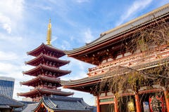 Sensoji tempel royaltyfria foton Sensoji tempel royaltyfria foton