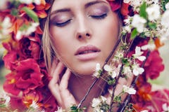 Sensual blonde woman with flowers royalty free stock photography Sensual blonde woman with flowers royalty free stock photography