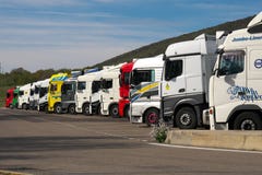Service l'Aire de repos, Besançon Champoux de station, de l'autoroute A36 en France images libres de droits Service l'Aire de repos, Besançon Champoux de station, de l'autoroute A36 en France images libres de droits