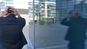 Sfrustowana Młoda Biznesowa kobieta zdjęcie wideo Sfrustowana Młoda Biznesowa kobieta zdjęcie wideo