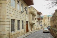 Sheher de Icheri em Baku azerbaijan Porta da fortaleza velha, entrada à cidade velha de Baku Baku, Azerbaijão Paredes da cidade v ilustração royalty free Sheher de Icheri em Baku azerbaijan Porta da fortaleza velha, entrada à cidade velha de Baku Baku, Azerbaijão Paredes da cidade v ilustração royalty free
