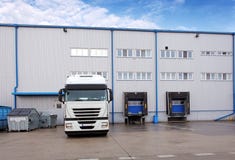 Shipping cargo truck at warehouse building Royalty Free Stock Photo Shipping cargo truck at warehouse building Royalty Free Stock Photo