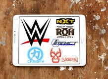 Shower för yrkesmässig brottning och federationlogoer och symboler gillar wwe, nxt arkivfoton Shower för yrkesmässig brottning och federationlogoer och symboler gillar wwe, nxt arkivfoton