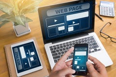 Sieć projekta szablon i strony internetowej zbliżenie strzelaliśmy laptop z di zdjęcie royalty free Sieć projekta szablon i strony internetowej zbliżenie strzelaliśmy laptop z di zdjęcie royalty free