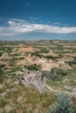 Sikt av ett badlandområde i Theodore Roosevelt National Park i North Dakota royaltyfria bilder Sikt av ett badlandområde i Theodore Roosevelt National Park i North Dakota royaltyfria bilder
