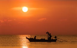 Silhouette Image Of Fishermen In Fishing Boat Royalty Free Stock Photography Silhouette Image Of Fishermen In Fishing Boat Royalty Free Stock Photography