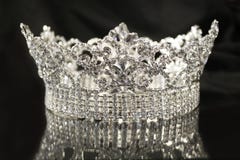 Silver diamond crown