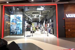 puma retail store