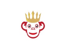 Singe de sourire avec la couronne d'or sur la tête pour la conception de logo illustration libre de droits Singe de sourire avec la couronne d'or sur la tête pour la conception de logo illustration libre de droits