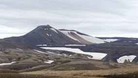 Поход Skalli - Landmannalaugar, короткий трек близко к горячие источники стоковое изображение rf Поход Skalli - Landmannalaugar, короткий трек близко к горячие источники стоковое изображение rf