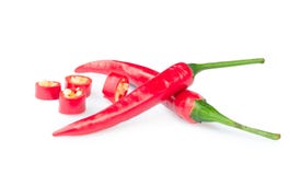 Skiva för peppar för röd chili som isoleras på vit bakgrund royaltyfri fotografi Skiva för peppar för röd chili som isoleras på vit bakgrund royaltyfri fotografi