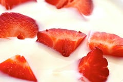 Sliced strawberries in yogurt stock images Sliced strawberries in yogurt stock images