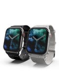 2 smartwatches - ρολόι 4 της Apple, ασημένιος και γκρίζος, στο λευκό στοκ φωτογραφίες 2 smartwatches - ρολόι 4 της Apple, ασημένιος και γκρίζος, στο λευκό στοκ φωτογραφίες