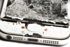 Smashed Smart Phone Royalty Free Stock Images Smashed Smart Phone Royalty Free Stock Images