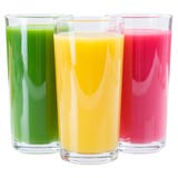 Smoothies de smoothie de jus d'isolement sur le blanc photographie stock Smoothies de smoothie de jus d'isolement sur le blanc photographie stock