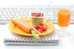 Snack In The Office Royalty Free Stock Images Snack In The Office Royalty Free Stock Images