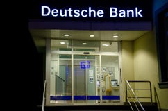 Soest, Alemanha - 12 de dezembro de 2018: Deutsche Bank foto de stock royalty free Soest, Alemanha - 12 de dezembro de 2018: Deutsche Bank foto de stock royalty free