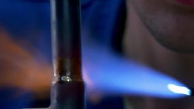 Soldadura del metal en fábrica Soldadura del metal en fábrica