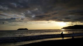 Solnedgång i Manuel Antonio fotografering för bildbyråer Solnedgång i Manuel Antonio fotografering för bildbyråer