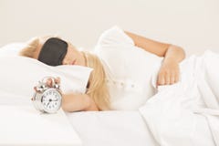Sommeils de jeune femme photo stock Sommeils de jeune femme photo stock