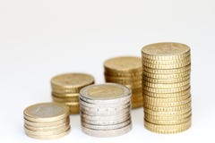 Sommige verschillende euro muntstukstapels Royalty-vrije Stock Afbeelding Sommige verschillende euro muntstukstapels Royalty-vrije Stock Afbeelding