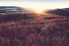 Sonnenaufgang in Toskana, Italien lizenzfreie stockfotografie Sonnenaufgang in Toskana, Italien lizenzfreie stockfotografie