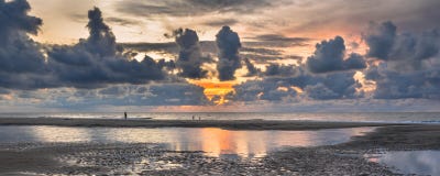 Sonnenuntergang-Ansicht über Nordsee lizenzfreie stockfotografie Sonnenuntergang-Ansicht über Nordsee lizenzfreie stockfotografie