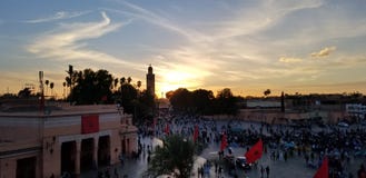 Sonnenuntergang durch Koutoubia-Moschee Marrakesch, Marokko ist das besuchte Monument stockfotos Sonnenuntergang durch Koutoubia-Moschee Marrakesch, Marokko ist das besuchte Monument stockfotos
