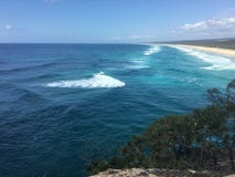 Spiaggia australiana della spuma fotografia stock libera da diritti Spiaggia australiana della spuma fotografia stock libera da diritti