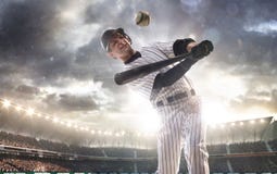 Spieler des professionellen Baseballs in der Aktion lizenzfreie stockfotografie Spieler des professionellen Baseballs in der Aktion lizenzfreie stockfotografie