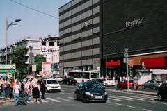 Spitsuurverkeer in Union Square Piata Unirii In Bucharest Stock Afbeeldingen Spitsuurverkeer in Union Square Piata Unirii In Bucharest Stock Afbeeldingen