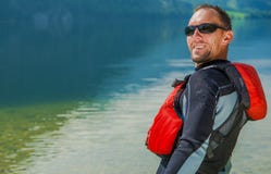 Sportif heureux de l'eau photo stock Sportif heureux de l'eau photo stock