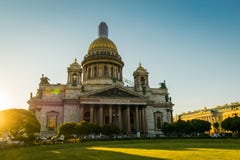 St Isaac Cathedral in heilige-Petersburg, Rusland royalty-vrije stock afbeelding St Isaac Cathedral in heilige-Petersburg, Rusland royalty-vrije stock afbeelding