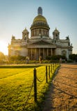 ST Isaac Cathedral στην Άγιος-Πετρούπολη, Ρωσία στοκ φωτογραφίες με δικαίωμα ελεύθερης χρήσης ST Isaac Cathedral στην Άγιος-Πετρούπολη, Ρωσία στοκ φωτογραφίες με δικαίωμα ελεύθερης χρήσης