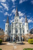 St Louis Cathedral en Jackson Square in Frans Kwart, New Orleans, Louisiane stock fotografie St Louis Cathedral en Jackson Square in Frans Kwart, New Orleans, Louisiane stock fotografie