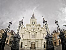 St Louis Cathedral in het Franse Kwart van La van New Orleans royalty-vrije stock foto St Louis Cathedral in het Franse Kwart van La van New Orleans royalty-vrije stock foto