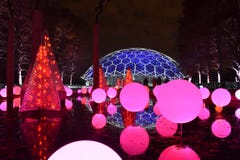 St. Louis, Missouri, los E.E.U.U. - 22 de noviembre de 2017: Jardín botánico de Missouri del resplandor del jardín St. Louis, Missouri, los E.E.U.U. - 22 de noviembre de 2017: Jardín botánico de Missouri del resplandor del jardín