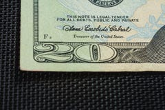 St?ngning av USA-pengar ?r tjugo dollarr?kningar, f?r dollarr?kning f?r USA tjugo fragment av makroen arkivfoton St?ngning av USA-pengar ?r tjugo dollarr?kningar, f?r dollarr?kning f?r USA tjugo fragment av makroen arkivfoton