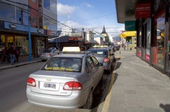 Stads- gata i Ushuaia, Argentina Royaltyfria Foton Stads- gata i Ushuaia, Argentina Royaltyfria Foton