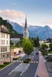 Stadssikt i Vaduz, Liechtenstein royaltyfri foto Stadssikt i Vaduz, Liechtenstein royaltyfri foto