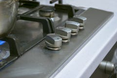 Stahlschalterleistungsanpassung auf dem elektrischen Ofen lizenzfreie stockfotografie Stahlschalterleistungsanpassung auf dem elektrischen Ofen lizenzfreie stockfotografie